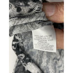 Womans Emily Daniel’s Long Sleeve Pullover Sweater Small Animal Print Crew Neck Black Photo 4