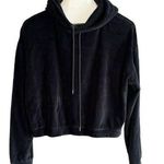 Hot Topic  Velour hooded cropped hoodie Photo 0