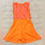 Size small romper Photo 0