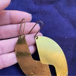 Large Gold Tone Abstract Puzzle Piece Photo 4