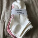 Calvin Klein Women’s  no show socks Photo 0