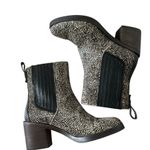 UGG  womens Camden exotic Chelsea boots calf hair dotted block heel size 6 Photo 7