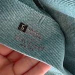 Teal Cropped Workout Top Blue Photo 3