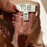 Tobi  lace halter top Photo 4