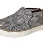 Toms Women’s Paxton Slip on Snake Patterned Mid Ankle Sneaker size 9 Photo 0