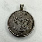 Vintage 2002 Tennessee US State Musical Heritage Quarter Coin Pendant Silver Photo 0