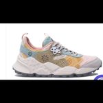 The Mountain NWT Flower Kotetsu Sneaker (Women) - Taupe/Green Size 8 Photo 2