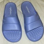 Ryka  slides Photo 0