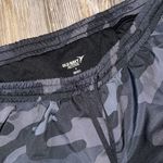 Old Navy running shorts Gray Camo Women's Small lined drawstring Photo 1
