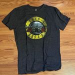 Old Navy  Guns N Roses Shirt  Photo 0