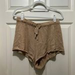 Aerie Beach Set Photo 2