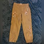 Sundance green floral embroidered cargo pants Size 8 Photo 1