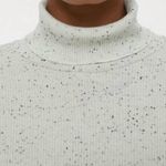 CLOSED Classic Turtleneck Long Sleeve Top in Ivory Size Small White Photo 2