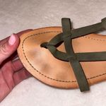 G by Guess  sandals Photo 2