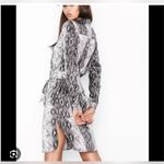 THE SHIRT Rochelle Behrens $195 Snake Python Print‎ Shirt Dress Size XSmall Black Photo 2
