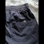 L.L.Bean  Ladies Hiking Shorts size Small Photo 3