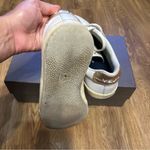 VEJA  white gold lace up low top shoes sneakers women’s 10 Photo 3