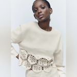 ZARA Beige Ecru Crocheted Long Sleeve Sweater Sweatshirt Top Shirt Size Small Photo 2