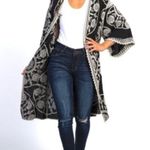 Peach Love California  Embroidered Kimono S/M Photo 5