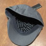 Van Heusen  scully cap Photo 1