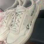 Reebok  Leopard Club Classic C Print 7.5 Photo 0