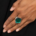 Paparazzi Jewelry - Abstract Escapade Green Ring Photo 0