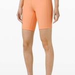 Lululemon Ribbed Contoured High Rise Short 8" Size 2 Photo 2