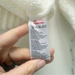 Urban Outfitters  Cream V-Neck Sweater size Small Photo 6