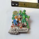 Disney Pin - Goofy Planting Topiary - Artist Choice - LE of 1500 from 2008 Photo 2
