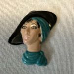 Vintage 80s sophisticated lady brooch Photo 3