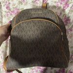 Michael Kors Backpack Photo 0