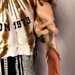 Pink Floyd  Cream and Green Sweatshirt Photo 5