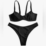 Zaful NWT Women’s Ribbed Underwire Bikini Set - Small Photo 4