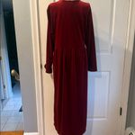 Long sleeve crewneck burgundy velvet dress Purple Size M Photo 2