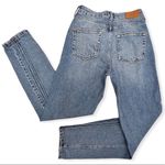BDG  High Rise Pintuck MOM Jeans Photo 11