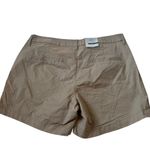 Old Navy  Beige Mid Rise Chino Shorts Women's Size 12 NWT | 14-30 Photo 1
