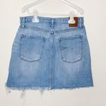 Nobody denim light wash denim skirt with fringed hem size 26 Photo 2