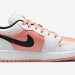 Air Jordan 1 Low Photo 3