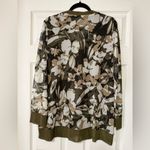 Chico's Chico’s Women's Camo-Floral Print Mesh Cardigan Ambered Olive NWT Size 2 (L) Photo 5