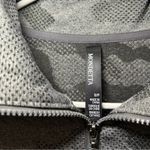 Mondetta  women’s pullover small gray camouflage long sleeve 1/2 zip Photo 1
