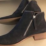 Dolce Vita women dark gray suede Chelsea boots US 9.5 Photo 0
