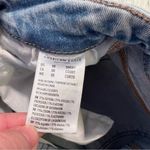 American Eagle  Super Hi-Rise Jegging Light Wash Distressed Photo 10