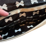 Kate Spade Chelsea Park Bone Color Clutch Keira with Black Bow Gold Card Slots Photo 7