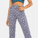 Rolla's Elderflower Original Straight Leg floral print jeans Blue Size 25 Photo 0