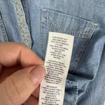 Chico's  Chambray Denim Embroidered Button Down‎ Shirt Size 2 Large Blue Western Photo 6