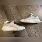 Dolce Vida Rainbow Pastel Knit Shoes White Size 7.5 Photo 6