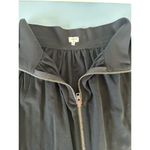 Aritzia Wilfred womens mini skirt size 4 stretchy zipper in front Black Photo 3