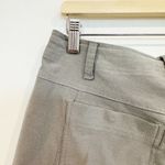 Kuhl  Women's Mid Rise Cargo Bermuda Outdoor Hiking Shorts Casual Summer in Gray‎ Photo 6