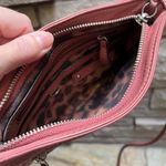 B. Makowsky Crossbody Bag Leather Mauve Pink Photo 6