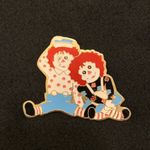 Raggedy Ann & Andy pin Red Photo 0